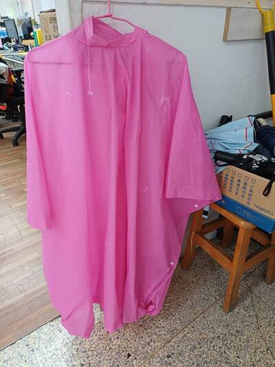 學務物拾獲衣物公告圖片