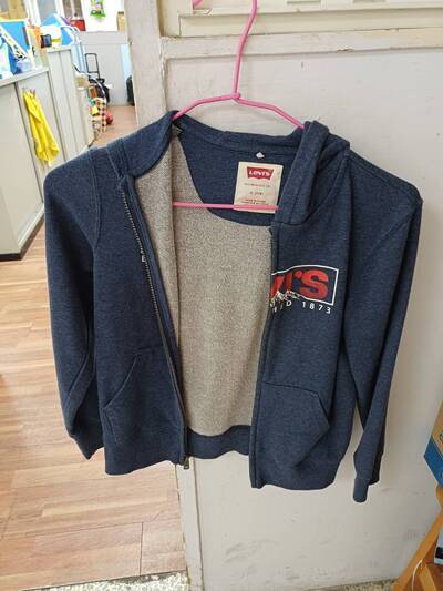 學務物拾獲衣物公告圖片